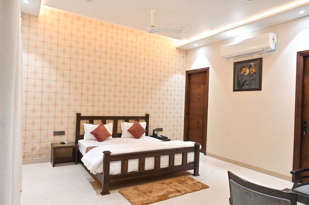 best luxury villa hotels in Amritsar